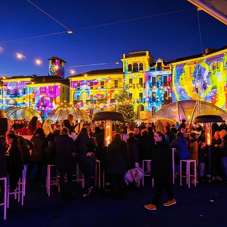 Center - Free Parking, Netflix And Wifi Apartman Locarno