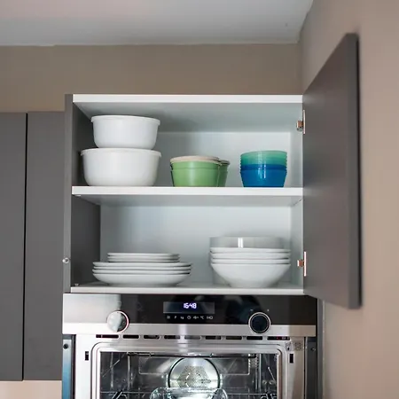 Center - Free Parking, Netflix And Wifi Apartment