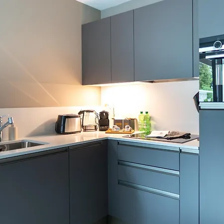 Apartment Center - Free Parking, Netflix And Wifi