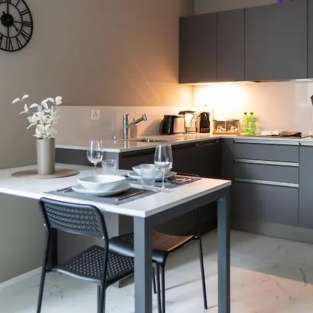 Center - Free Parking, Netflix And Wifi Locarno