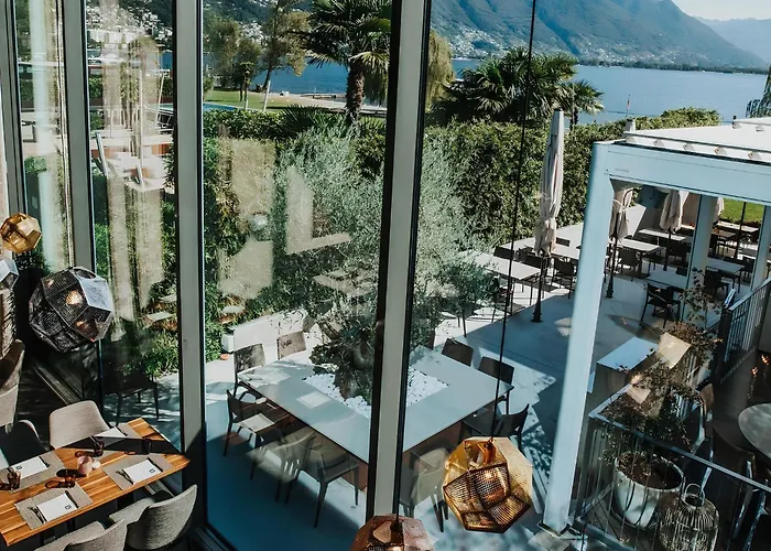 Apartment Center - Free Parking, Netflix And Wifi *