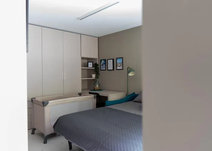 Center - Free Parking, Netflix And Wifi