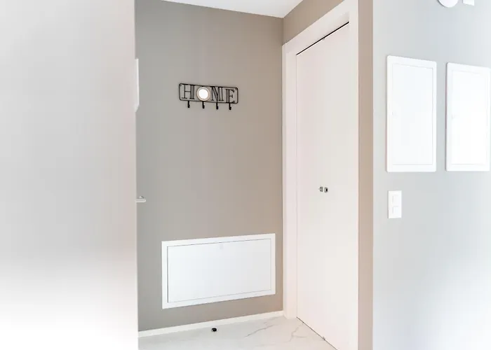 Center - Free Parking, Netflix And Wifi Локарно