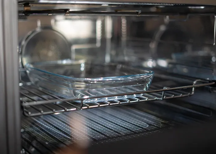 Apartment Center - Free Parking, Netflix And Wifi *