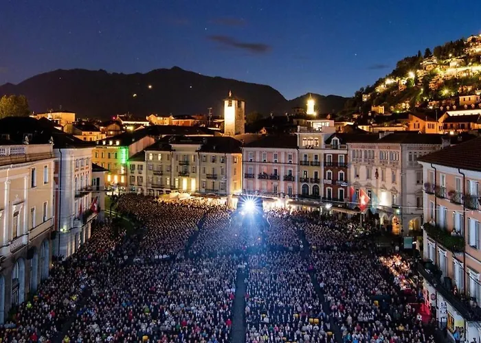 Lägenhet Center - Free Parking, Netflix And Wifi *