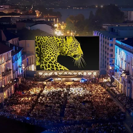 Apartamento Center - Free Parking, Netflix And Wifi Locarno