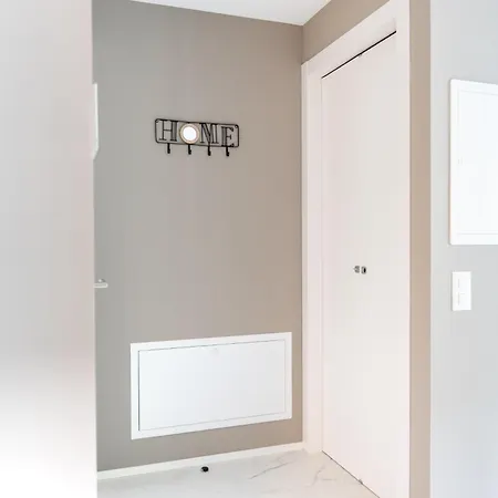 Center - Free Parking, Netflix And Wifi Locarno