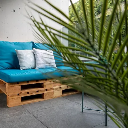 Center - Free Parking, Netflix And Wifi *